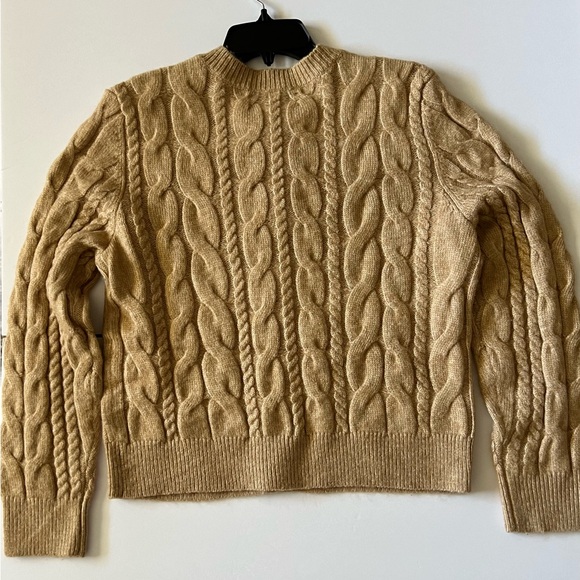 Loft Cable Cardigan Slim Fit                      *Size L* Tan - Picture 2 of 4